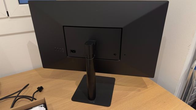 LG UltraFine 5K 27” - Perfecto estado + caja