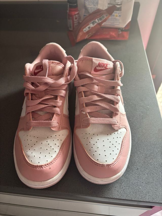 Nike Air Max rosas y blancas