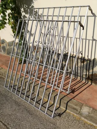 Rejas de hierro macizo