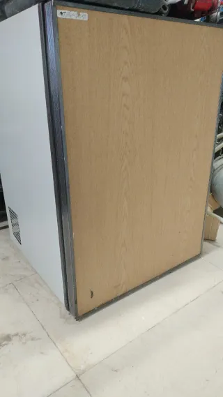 Nevera 12V con compresor faltalejas y cajón debajo