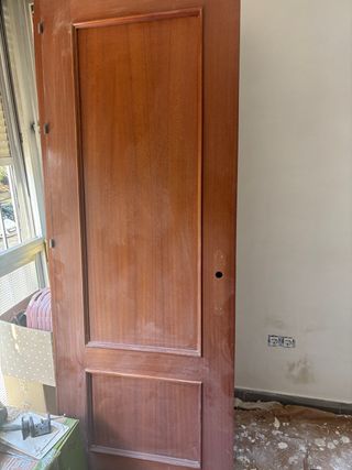 5 puertas de madera interiores