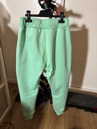 Chándal Nike Verde y Beige