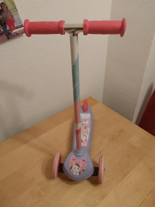 Patinete Infantil Unicornio Morado y Rosa Nuevo