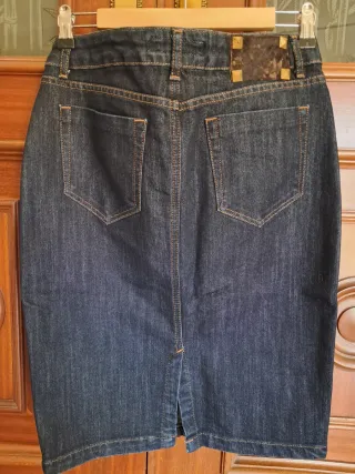 Falda vaquera Zara Talla 42