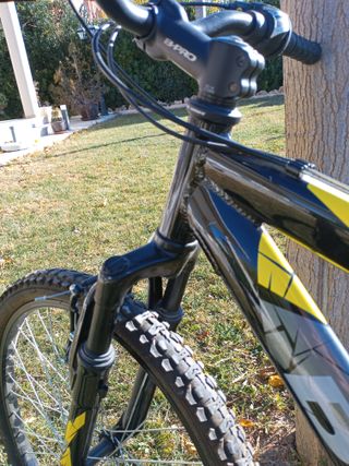 Bicicleta de Montaña 24 Negra y Amarilla