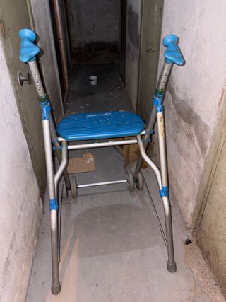 Andador Ortopedia 4 Ruedas Azul