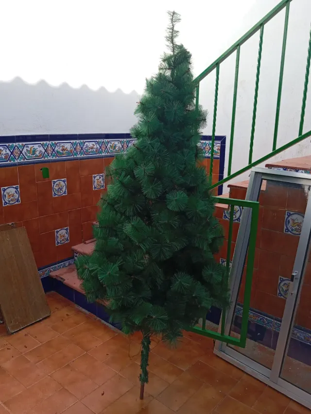 Árbol de Navidad artificial