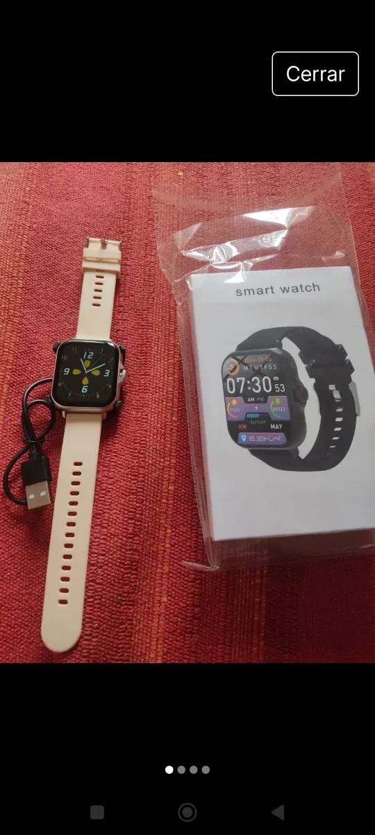 Smartwatch Beige y Negro