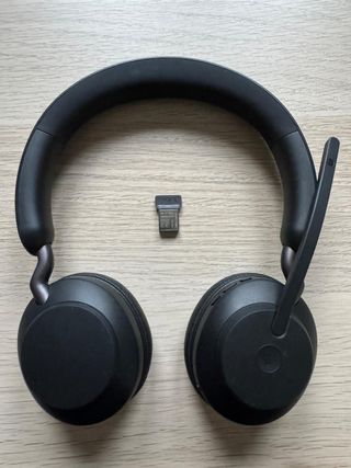 Auriculares Jabra Evolve2 65 Negros