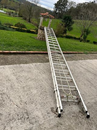 Escalera aluminio extensible 12m
