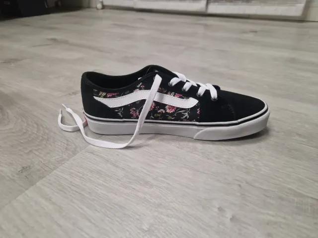 Vans Filmore Decon Floral Black Talla 39