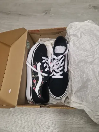 Vans Filmore Decon Floral Black Talla 39