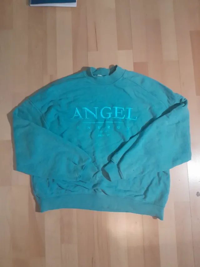 Sudadera Angel Talla S Bershka