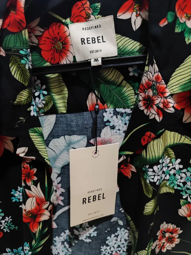 Camisa Rebel Estampado Floral Viscosa