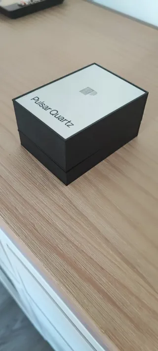 Reloj Pulsar Digital Quartz Caja y Manual