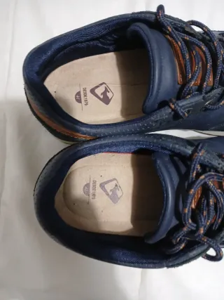 Zapatillas Kangaroos Azul y Marrón