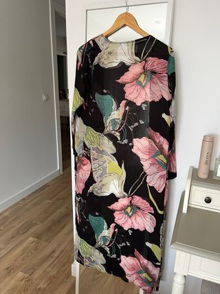 Kimono largo estampado flores