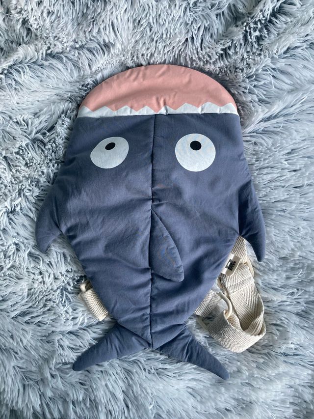 Mochila Tiburón Guardería