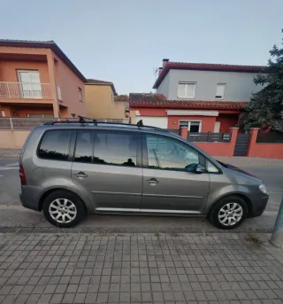 Volkswagen Touran 2009