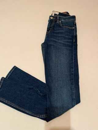 Pantalón vaquero Mango azul