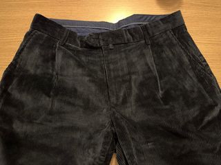 Pantalones de pana azul marino