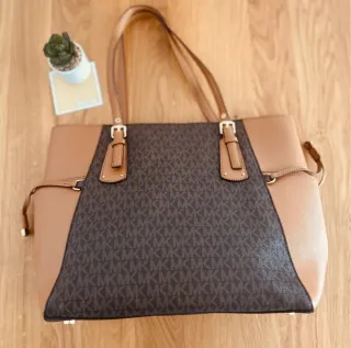 Bolso Michael Kors Voyager