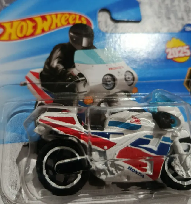 Hot Wheels Honda VFR750R (RC30) 2025