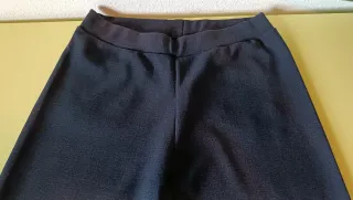 Lote 4 Pantalones Talla XL a 2€ todo salen 0'50