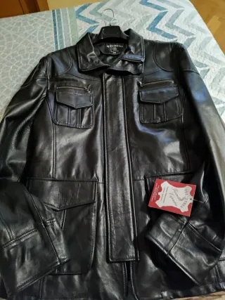 Chaqueta de Piel Negra Caballero diseño italiano