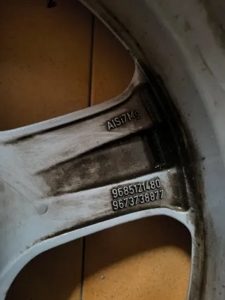 Llanta Peugeot 18 pulgadas