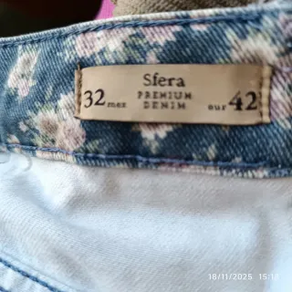 Pantalón vaquero mujer estampado floral