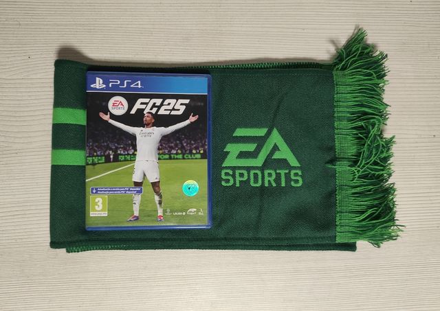 EA FC 25 PS4 + Bufanda EA Sports