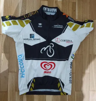 OPORTUNIDAD!! Maillots de ciclismo. Talla S.
