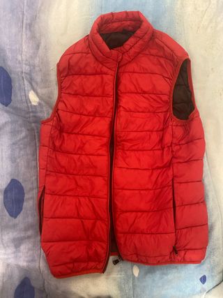 Colete acolchoado vermelho