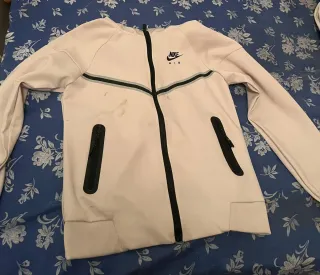 Chaqueta Nike Beige y Negra Talla M