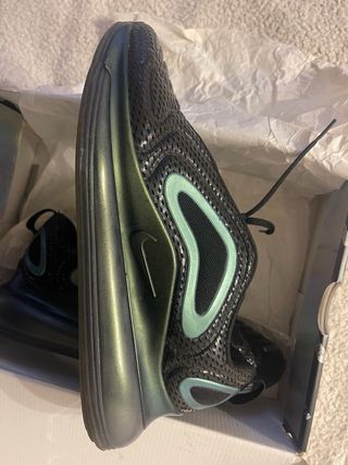 Nike Air Max 720 Throwback Future Iridescent