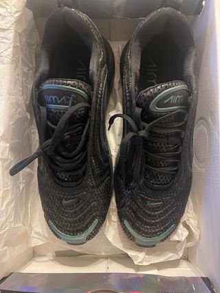 Nike Air Max 720 Throwback Future Iridescent