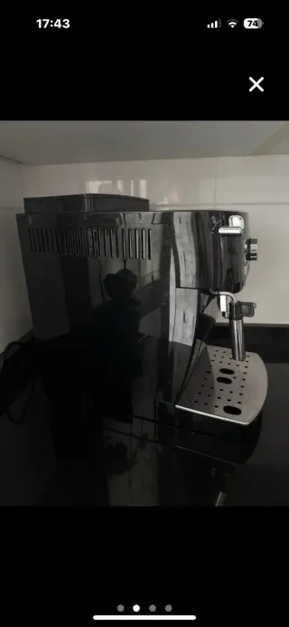 Cafetera DeLonghi Magnífica S Automática