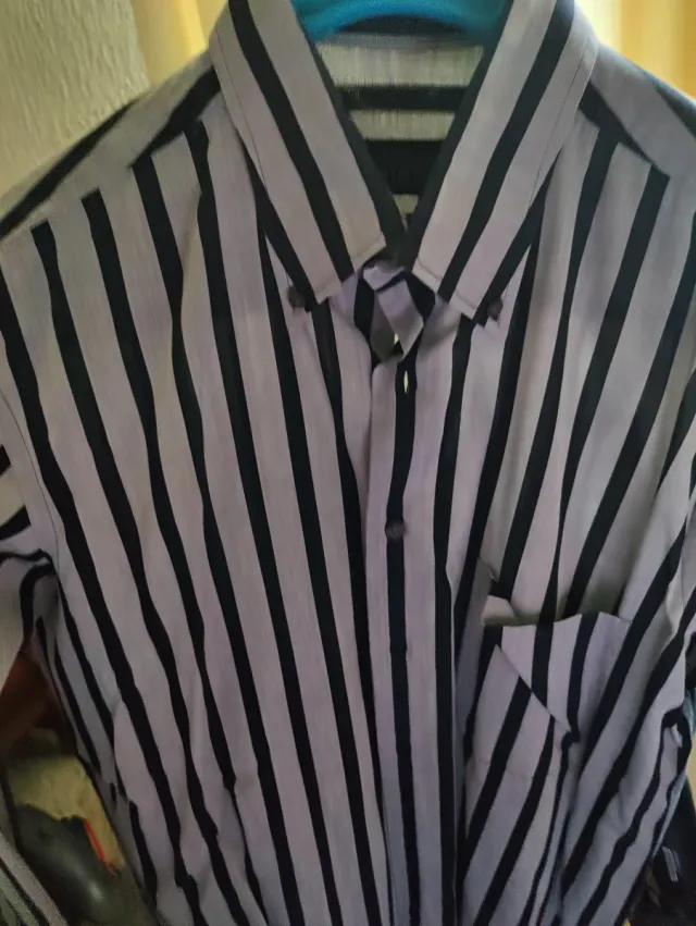 Camisa Mirto Rayas Negras y Blancas