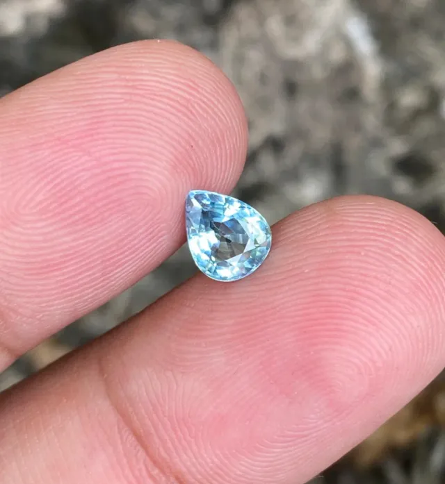 1.31ct Zafiro Azul-Gris Certificado