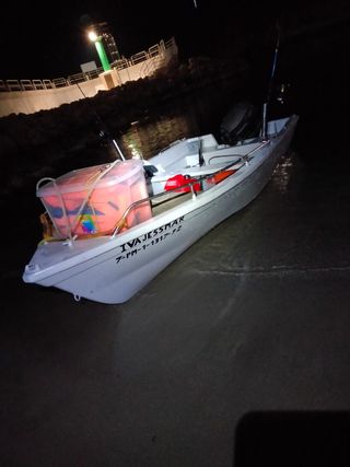 Barca de pesca menor de 4m