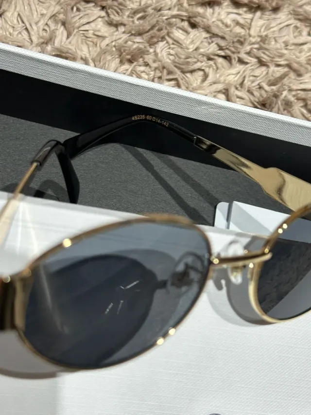 Gafas Celine Triomphe Metal Negro y Dorado