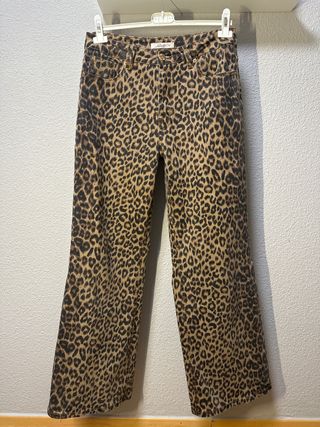 Pantalón ancho estampado leopardo