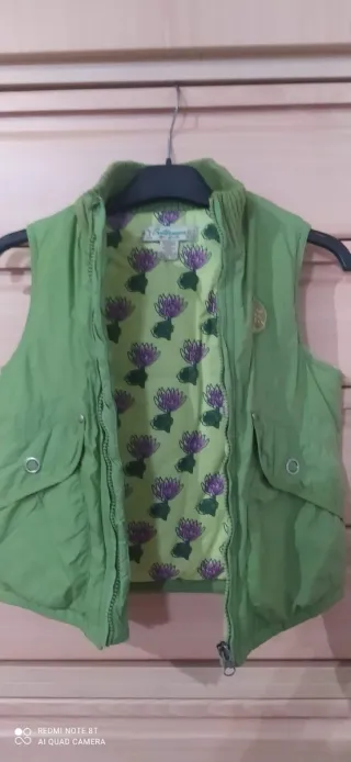 Chaleco verde niña