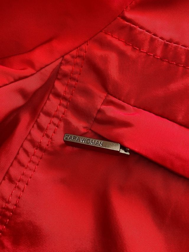 Chaqueta Zara Roja