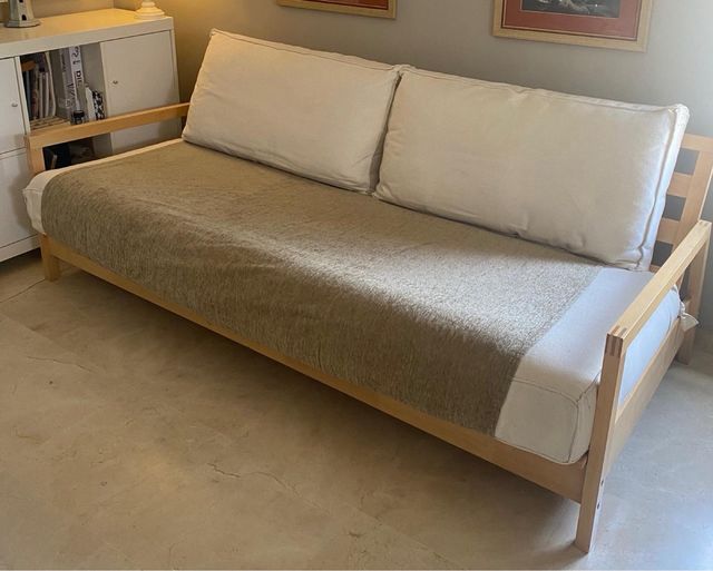 Sofá Cama Beige Tela y Madera