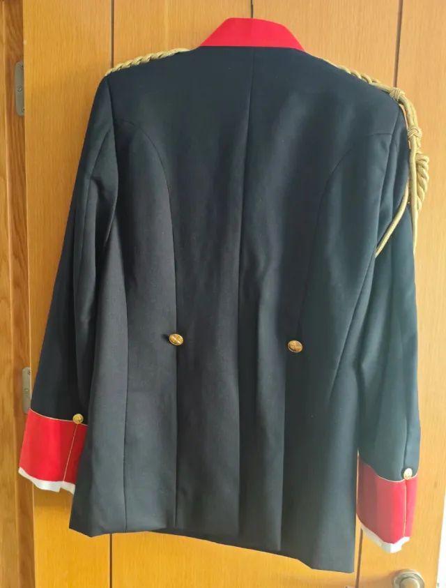 Traje + tricornio Gran Gala Guardia Civil