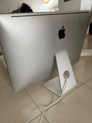 AVERIADO Apple iMac 27” 2010 Plata PARA PIEZAS