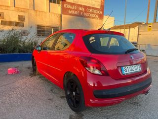 Peugeot 207 2010