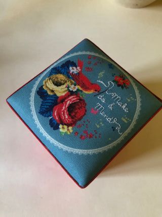 Kit Cucito HobbyGift scatola a pois – NUOVO